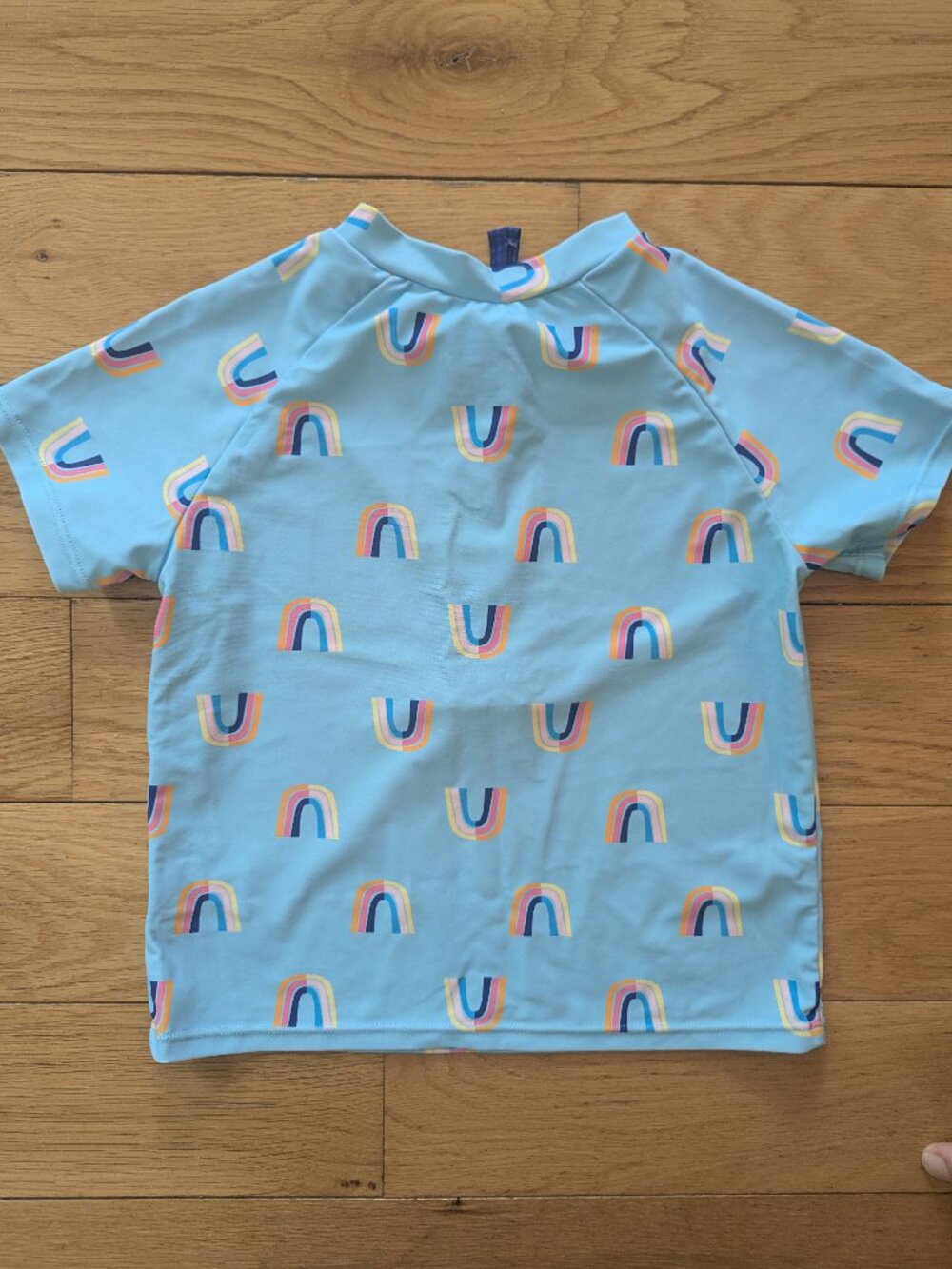 Andy and Evan Rashguard - Picture 3 of 3
